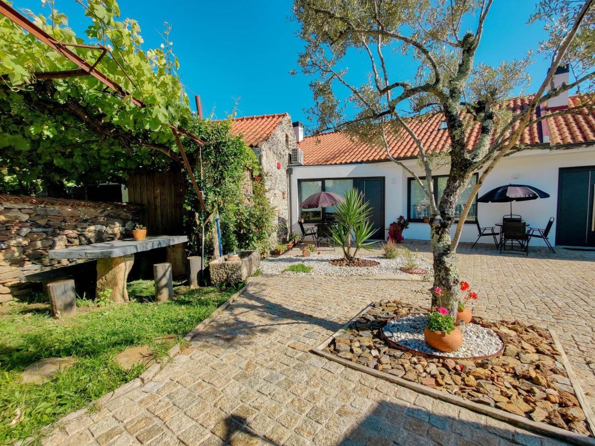 Casa Do Casal - Country House With Swimming Pool เวียนา โด กัสเตโล ภายนอก รูปภาพ