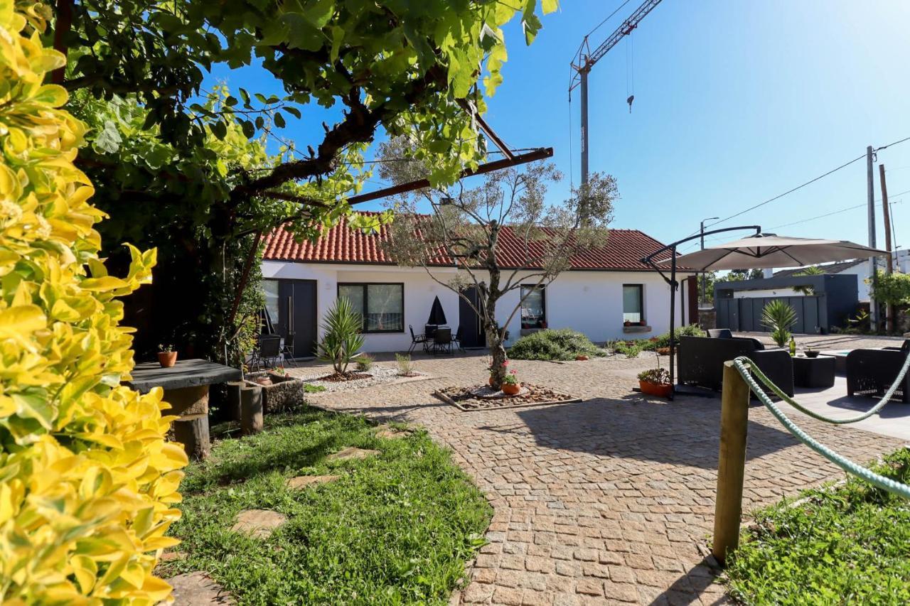 Casa Do Casal - Country House With Swimming Pool เวียนา โด กัสเตโล ภายนอก รูปภาพ